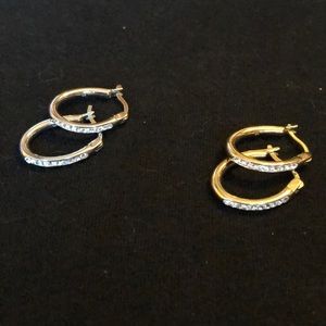 Set of 2 Hoop Earrings